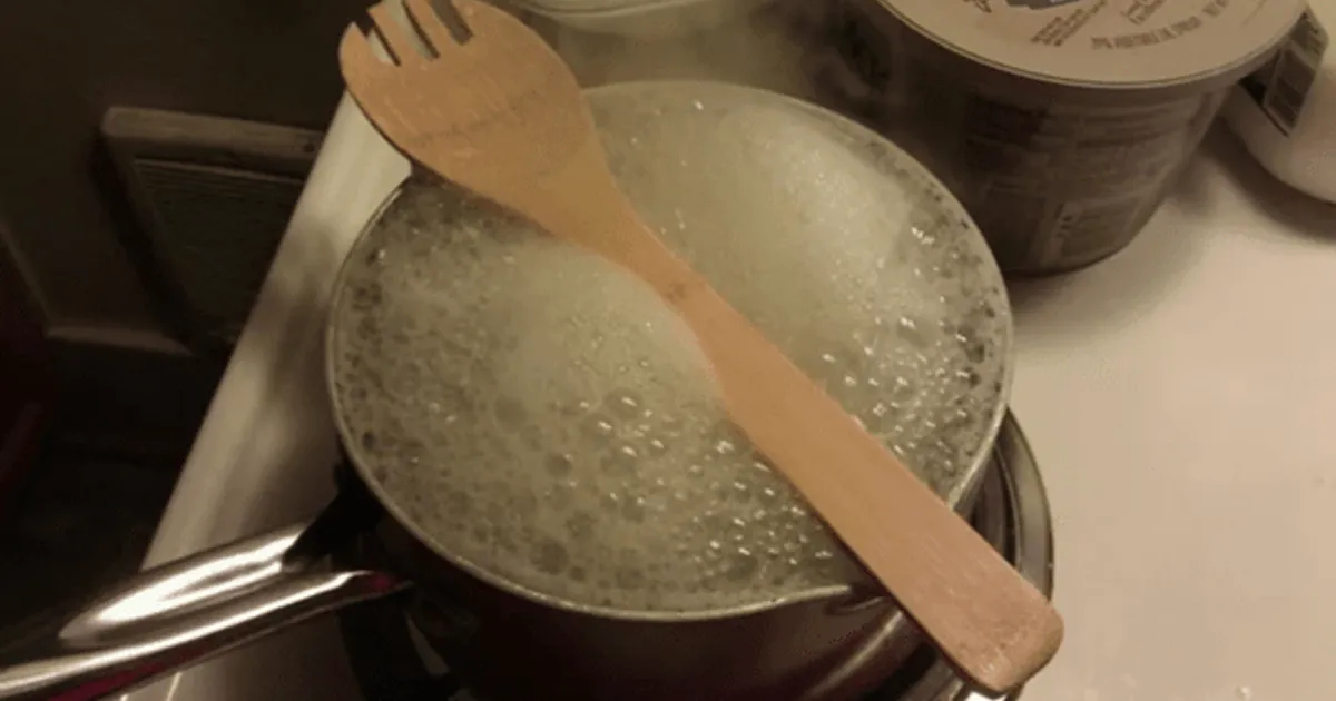 세재로 수저 닦지마세요, 무조건 ”이렇게“ 세척 하셔야합니다