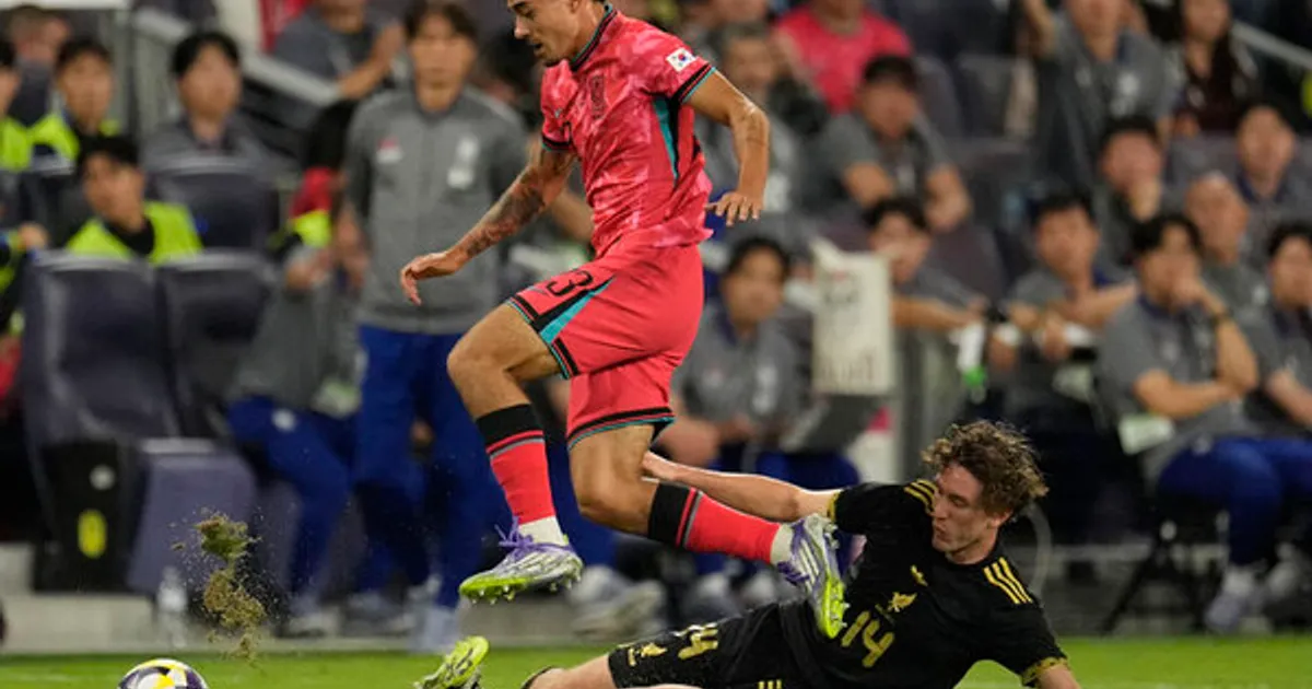 '혼혈 태극전사' 카스트로프 "손흥민은 한국의 영웅이자 위대한 리더"