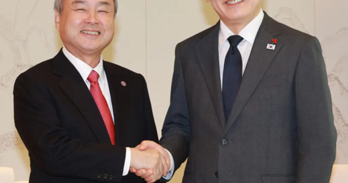 손정의 만난 이재명 대통령 "한일 AI 협력 중요…가교 역할 해달라"