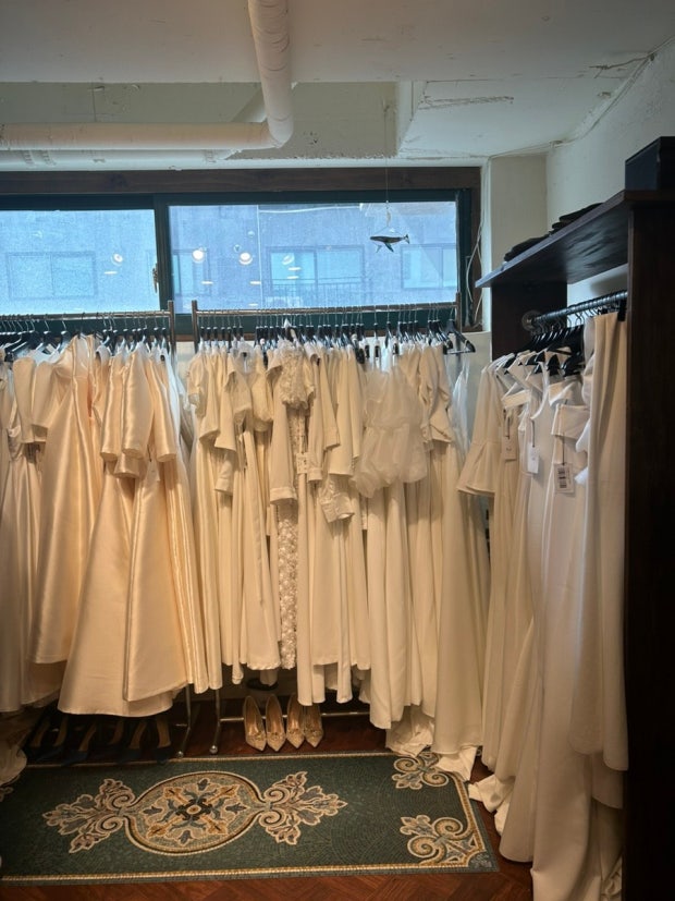 현재 일본에서 난리난 av 배우가 입었던 웨딩드레스 논란ㄷㄷㄷ