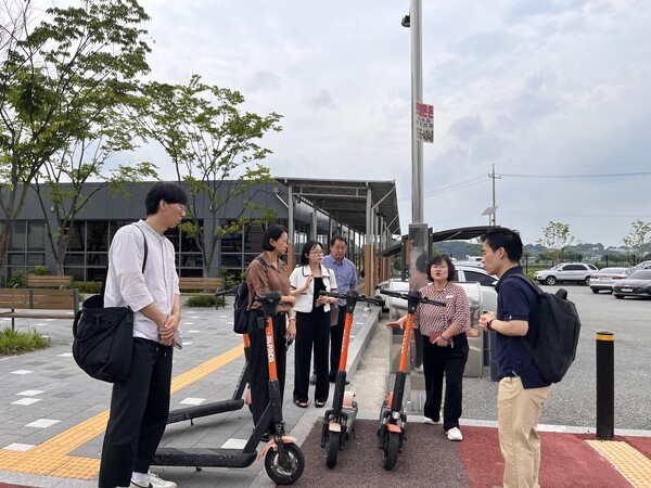 장호원 버스터미널 국토교통부 현장 방문 모습(사진제공=이천시청)
