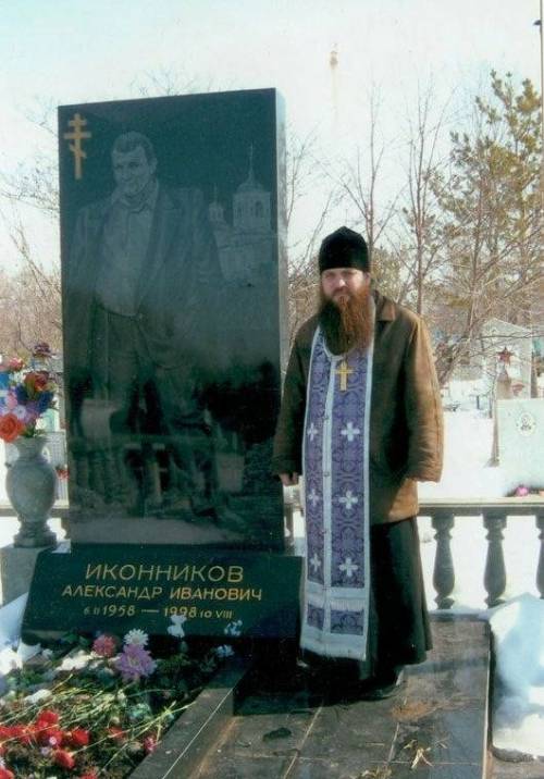 러시아 조폭형들의 비석문화