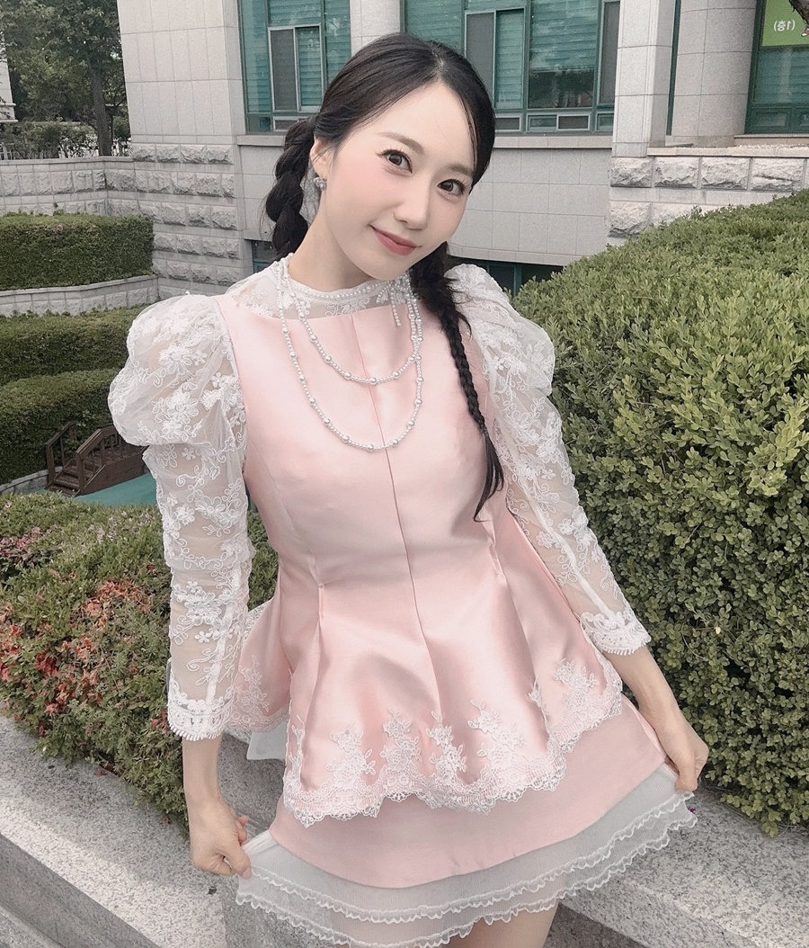 사진: 별사랑 인스타그램