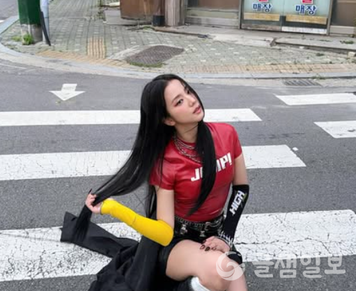 출처 = 지수 인스타그램