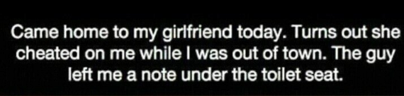 여자친구 집에서 오줌ㅆ려고 변기 커버를 들었더니…. 2