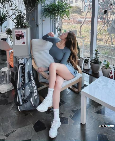 진짜 몸매 개쩜)) 현실판 나미 몸매))) 몸매가 대단하십니다;;; 