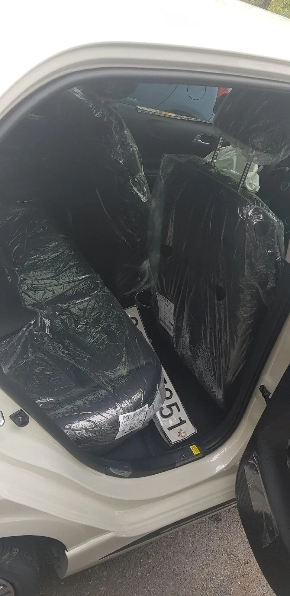 아침에 출고한 차 상태.jpg