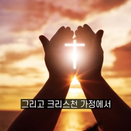 e3db5b0d2d7cfdf0dac0337d77f601cb2596d904efe763ed919b4bd9c090277b.png