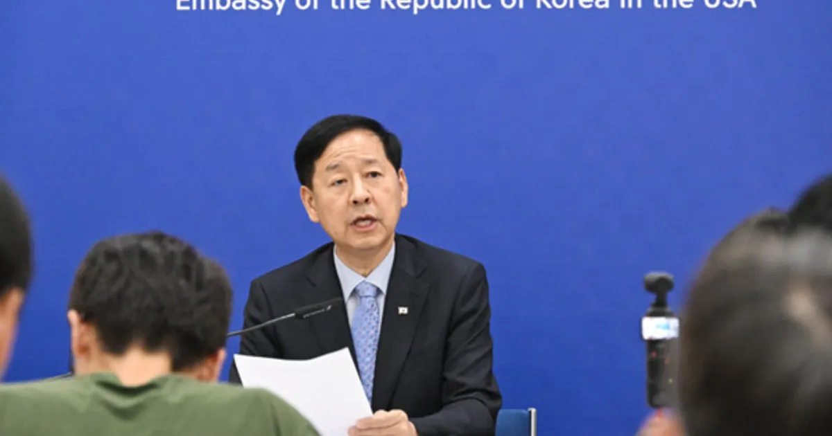 구윤철 "농축산물 개방, 끈질긴 설명 끝에 추가 개방 않기로"