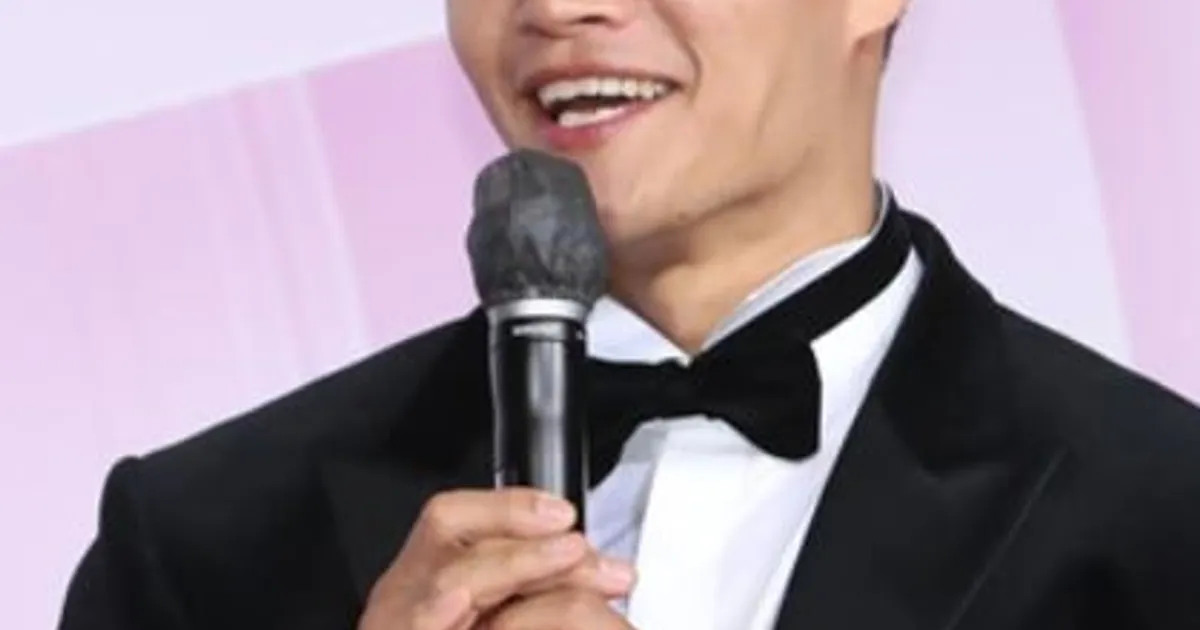 김종국, “저 장가 갑니다”…데뷔 30주년에 결혼 소식