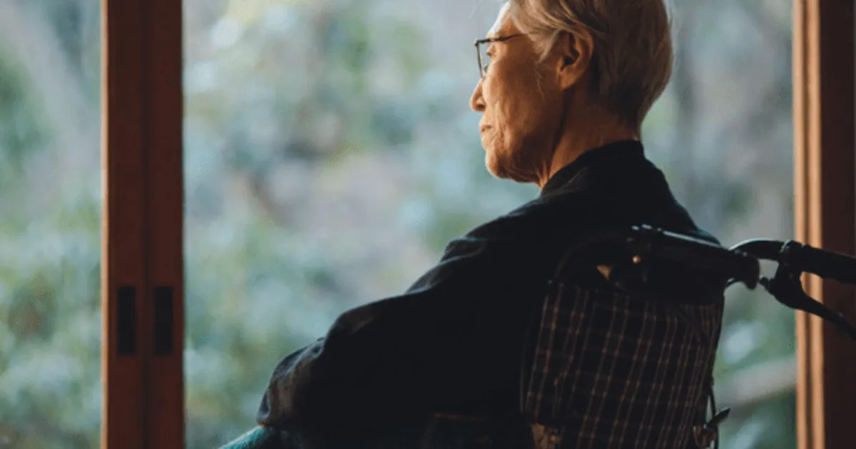 60대 이후 버리면 삶이 편해지는 "4가지" 2위는 자존심, 1위는 이것