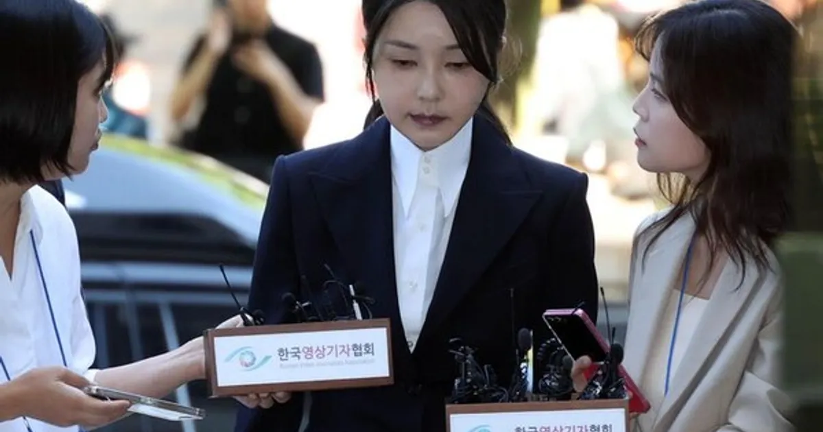 김건희 구속영장 발부…사상 첫 前대통령 부부 동시구속