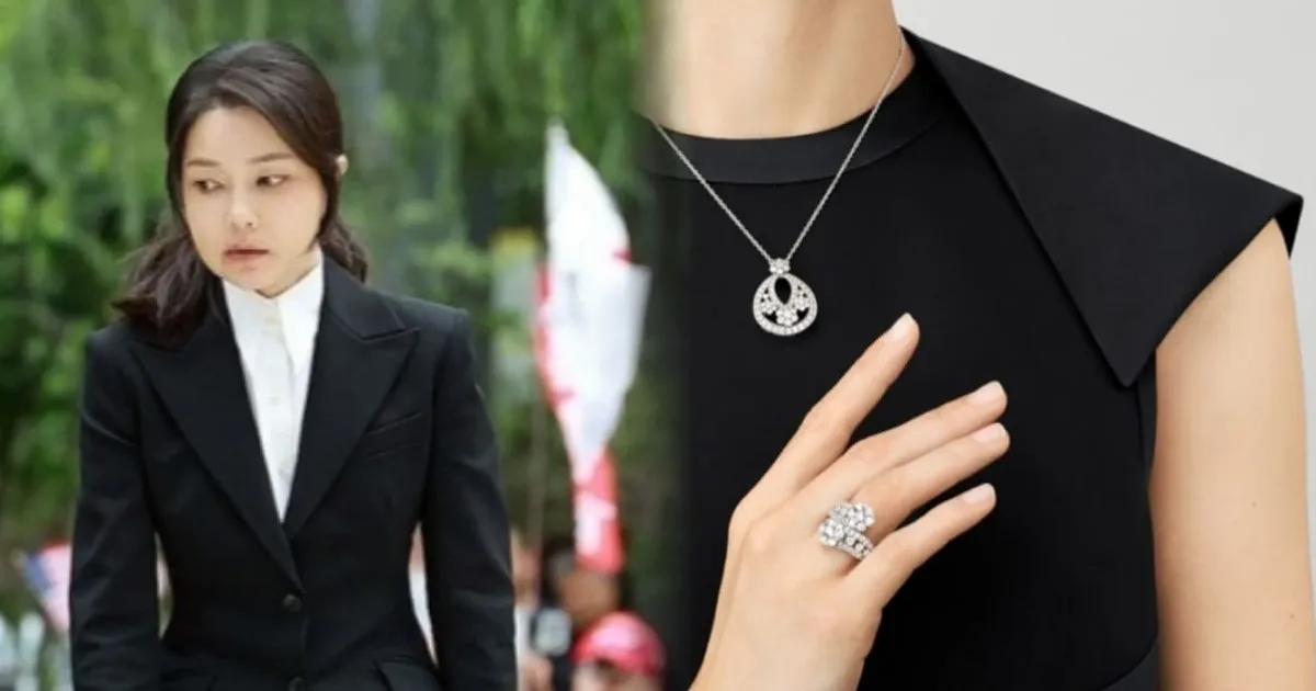 "6천만원 목걸이 상납 맞아" 서희건설 회장 자수서 제출...김건희 '모조품 발언' 거짓말로 들통(+반클리프,윤석열, 뇌물, 구속영장)