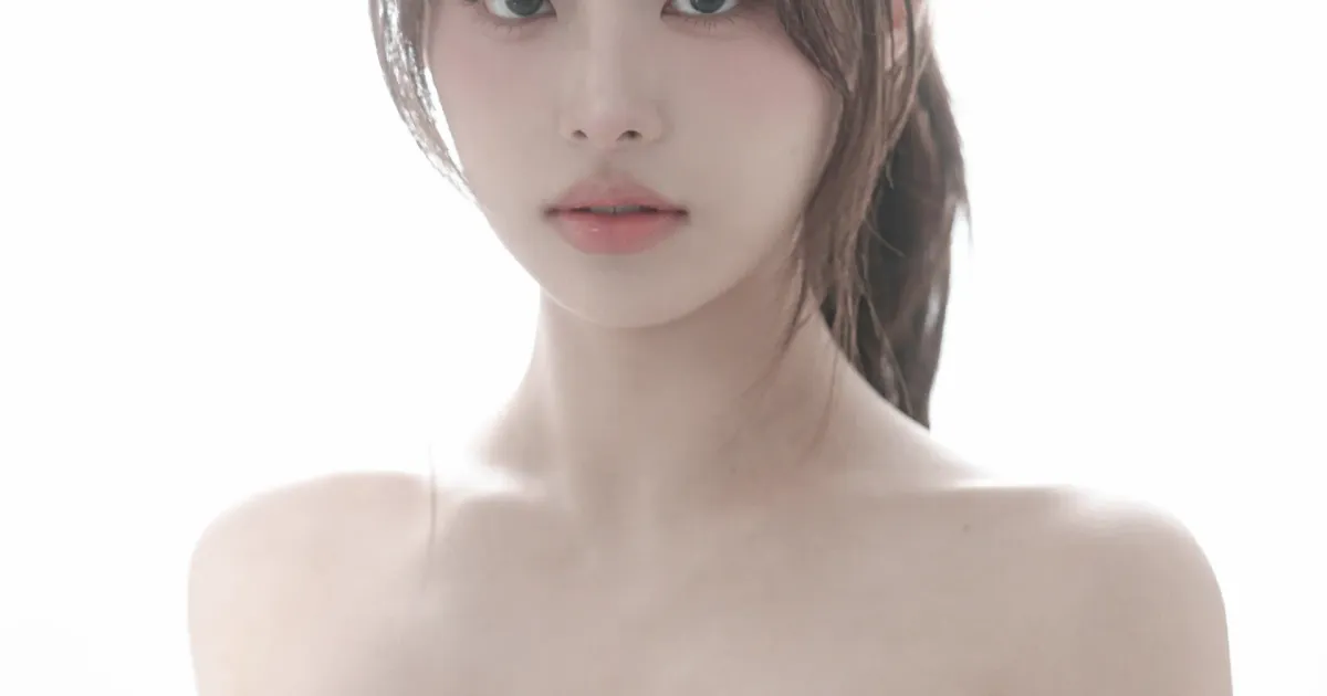 츄 베이지색 오프숄더 매끈한 어깨 겨드랑이 - 인스타