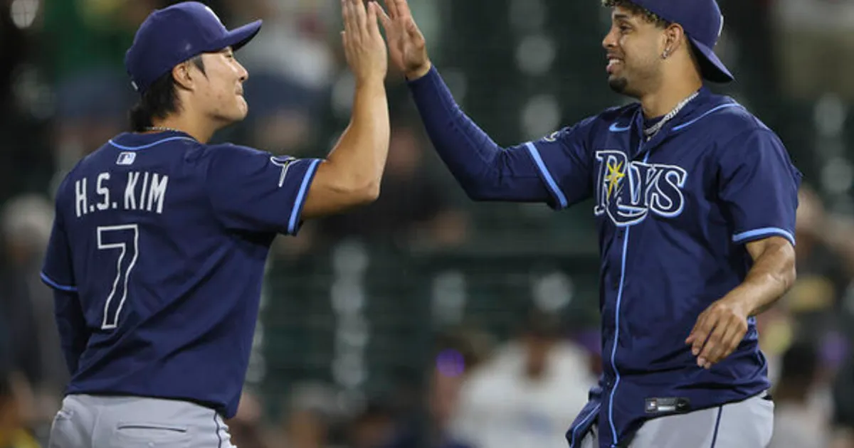 침묵 깬 김하성, 애슬레틱스전 장타 폭발…3타수 2안타 1도루