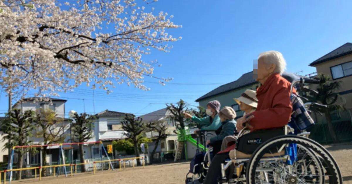 젊을 땐 몰랐지만 "노년엔 버려야하는 4가지" 2위는 허세, 1위는 이것