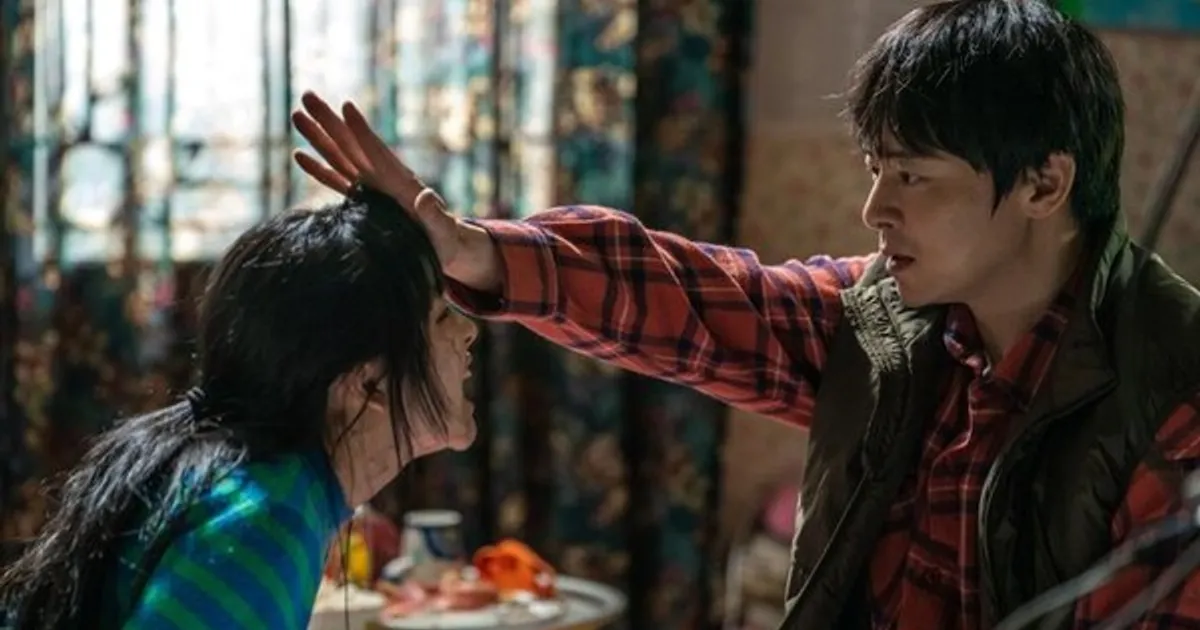 이젠 조정석이 흥행왕…'좀비딸' 500만 보인다