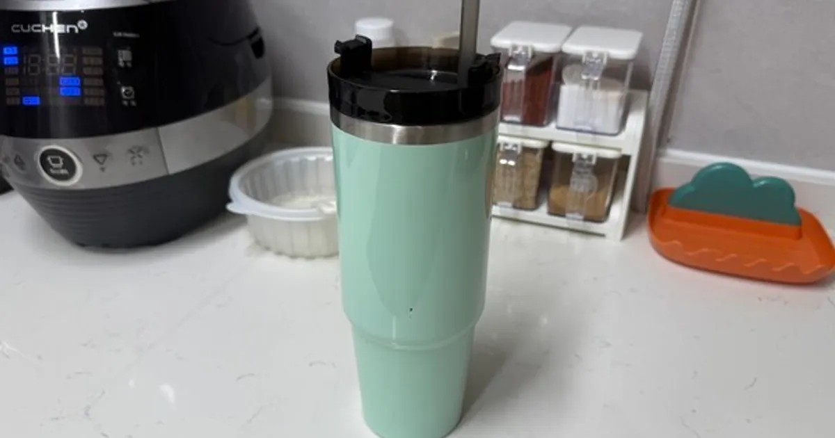 텀블러 1년이상 썻다면 "꼭 이렇게 세척하세요" 안그러면 세균 마시는거랑 같습니다