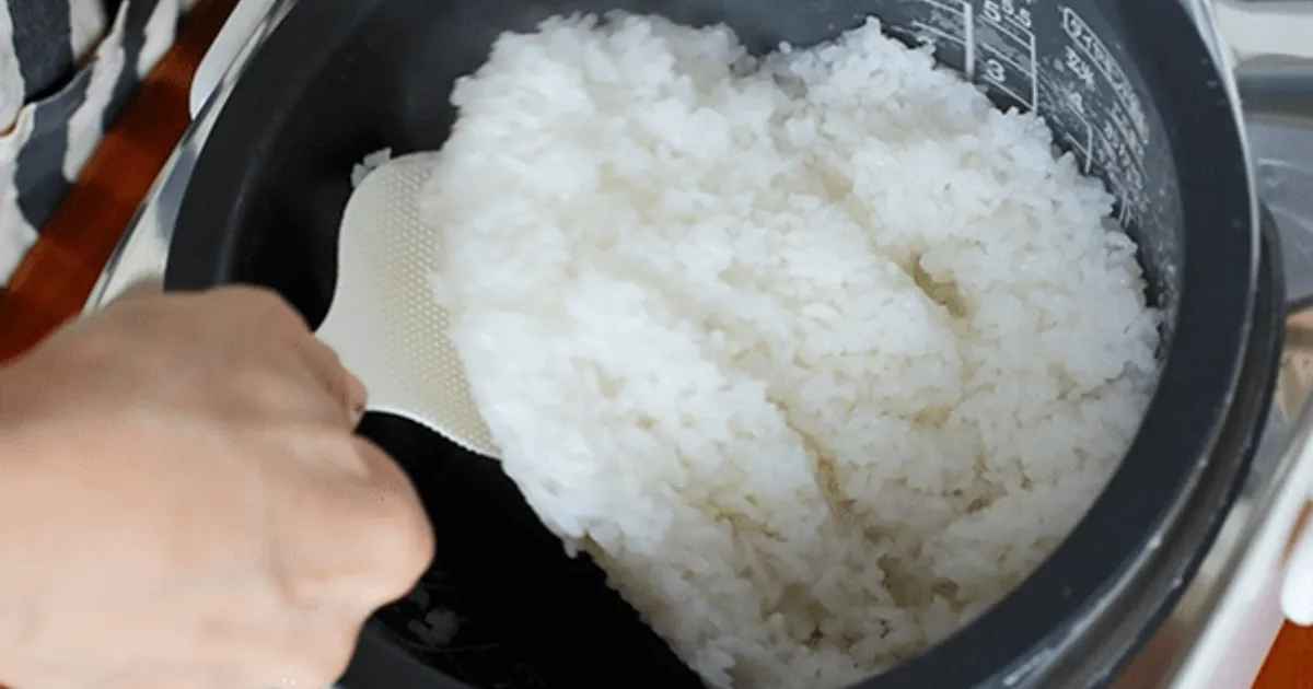 밥 지을 때 "이것 한방울" 넣으세요, 항산화성분 풍부한 보약이 됩니다.