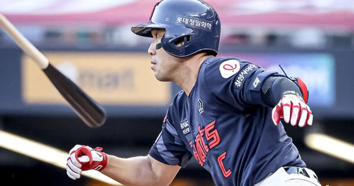 '전준우 결승타 포함 4안타' 롯데, KIA와 3연전 싹쓸이…5연승 행진