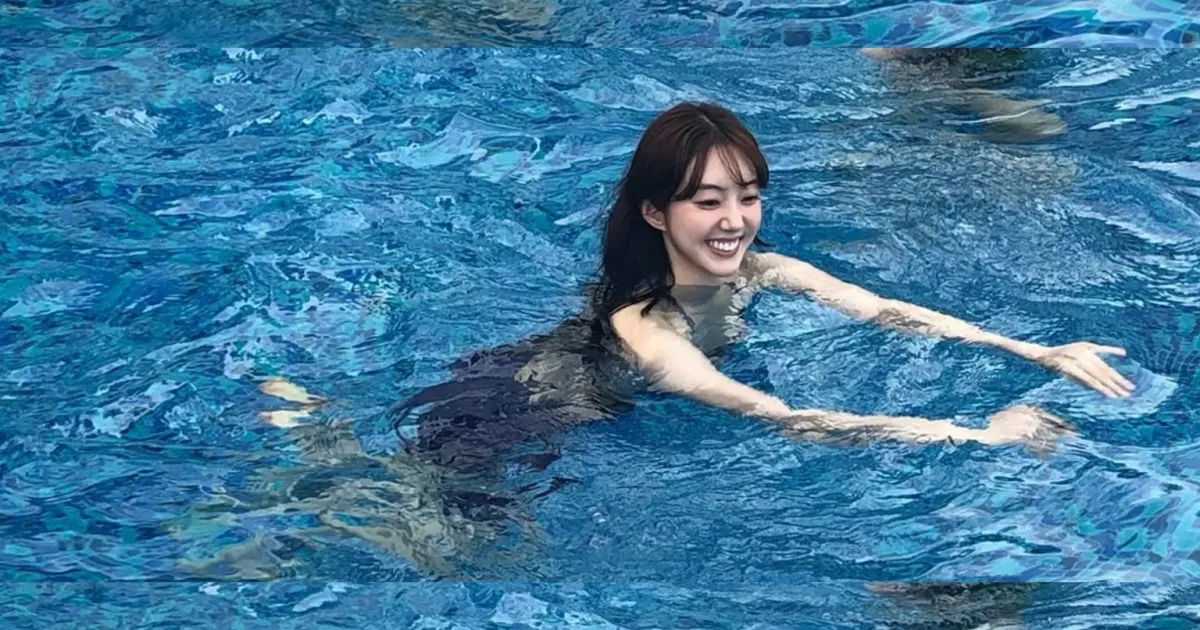 배우 박세완 인스타 수영장에서 화끈한 끈비키니 몸매 ㅗㅜㅑ