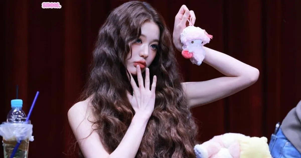 어제자 원영님 팬싸 미모 근황 ㄹㅇ... jpg