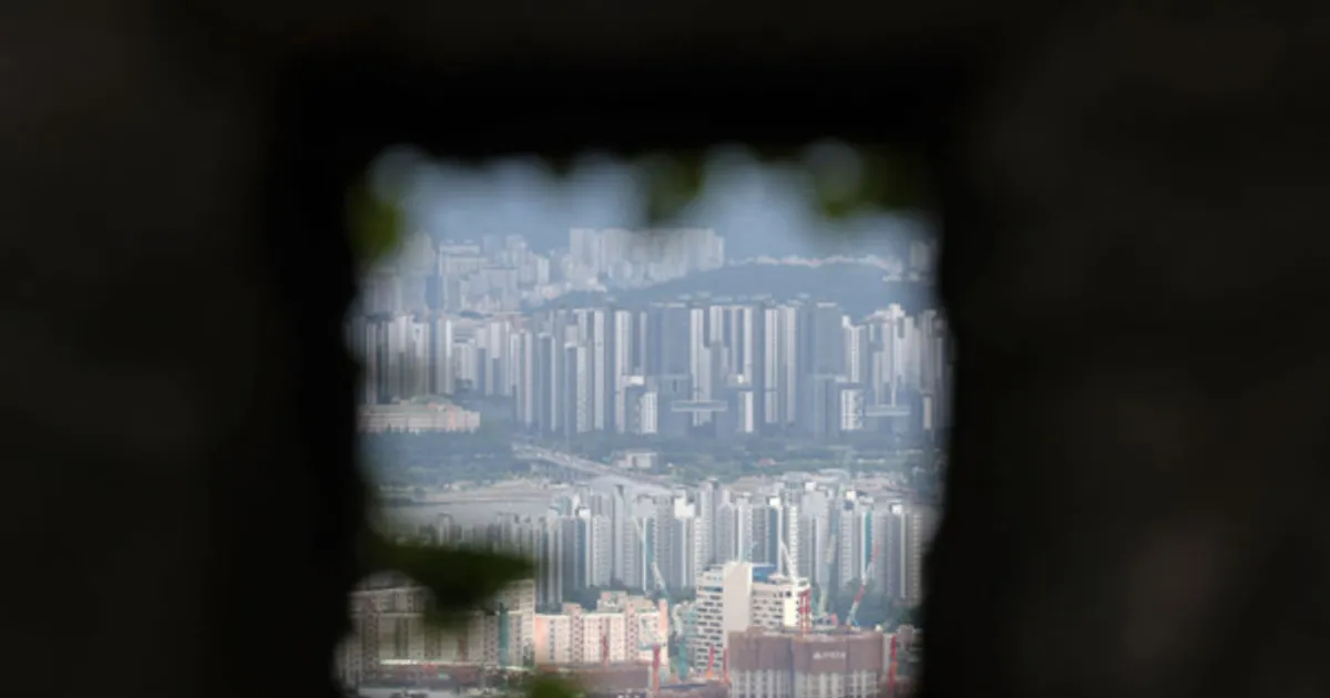 은행권, 예금금리 줄인하…대출금리는 오른다