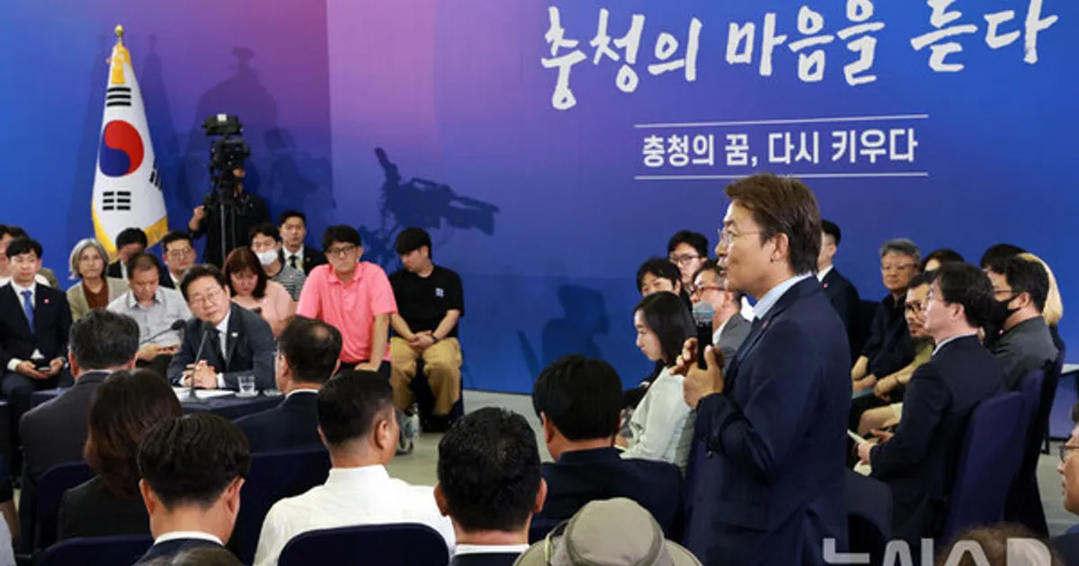 소상공인 금융지원 10조 패키지 띄운다…금리 3종세트도