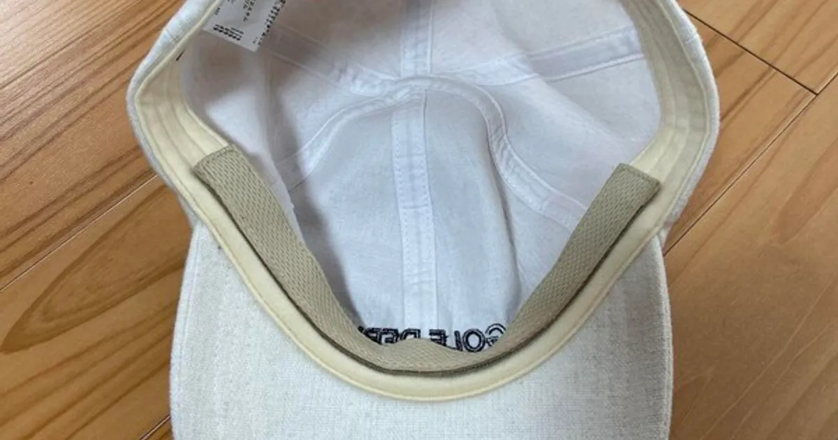 여름철 "모자에 낀 누런 땀자국" 이 방법이면 깨끗하게 사라집니다