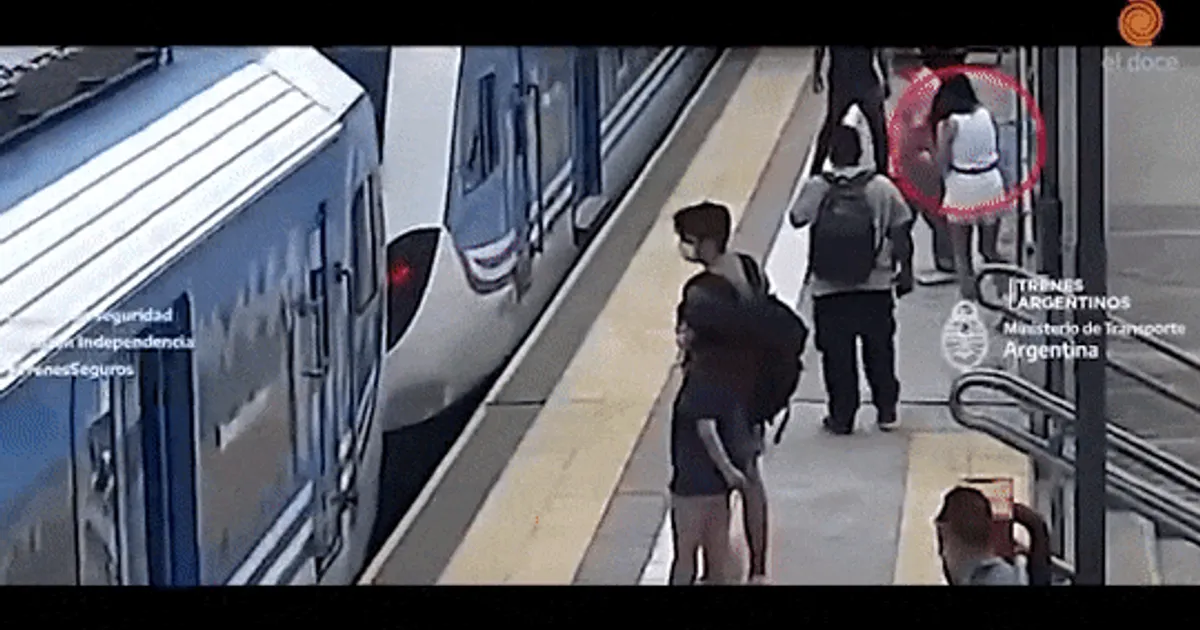 대놓고 신이 목숨 하나 더 준 아르헨티나 열차사고