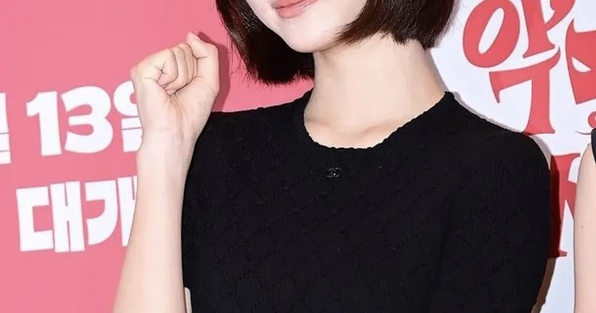 걸그룹판에 간만에 등장한 배우상 아이돌