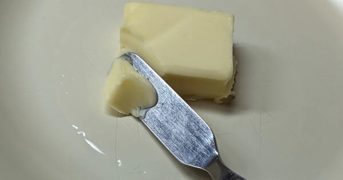 "지방 덩어리 버터" 매일 1개씩 먹으니 '살이 쭉쭉 빠지기' 시작했다 (+버터효능)