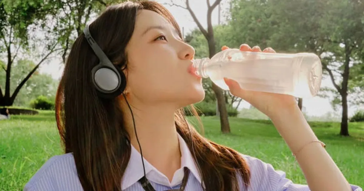 박은빈, 교복도 잘 어울리네…완벽 미모 과시