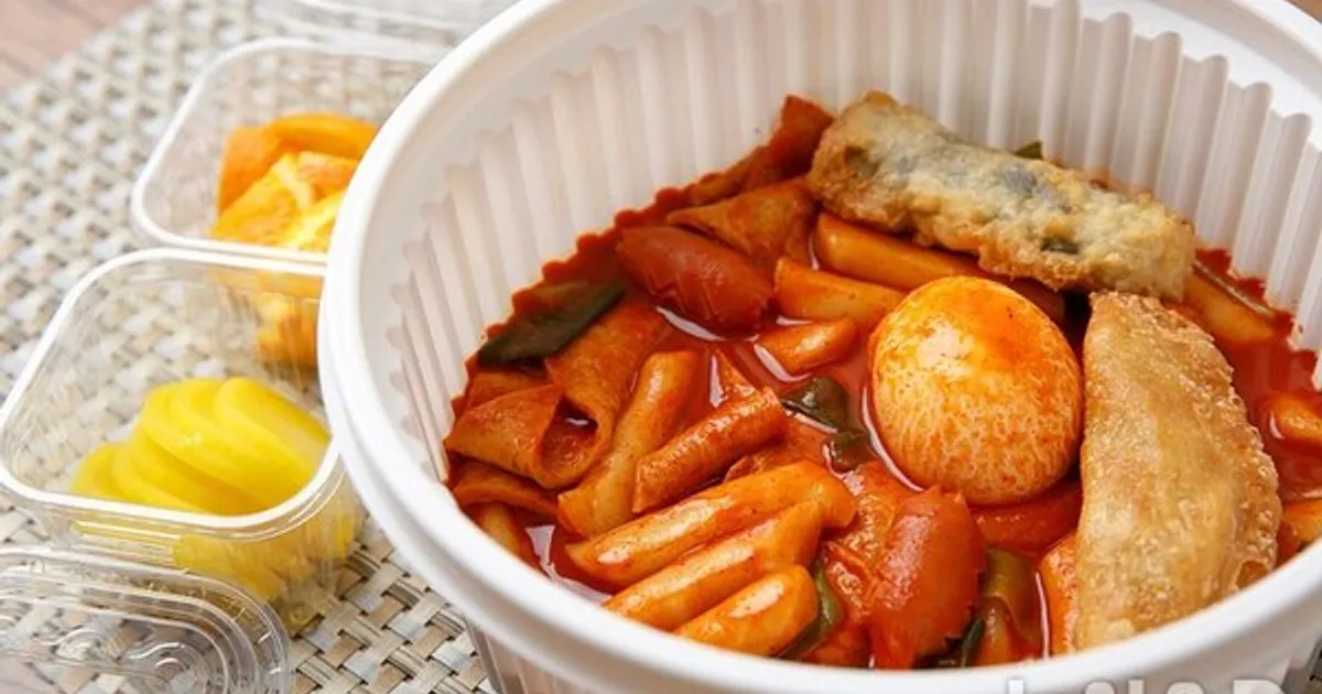 떡볶이 쏟은 게 가게 탓?…"차 버려야 한다"는 황당 손님