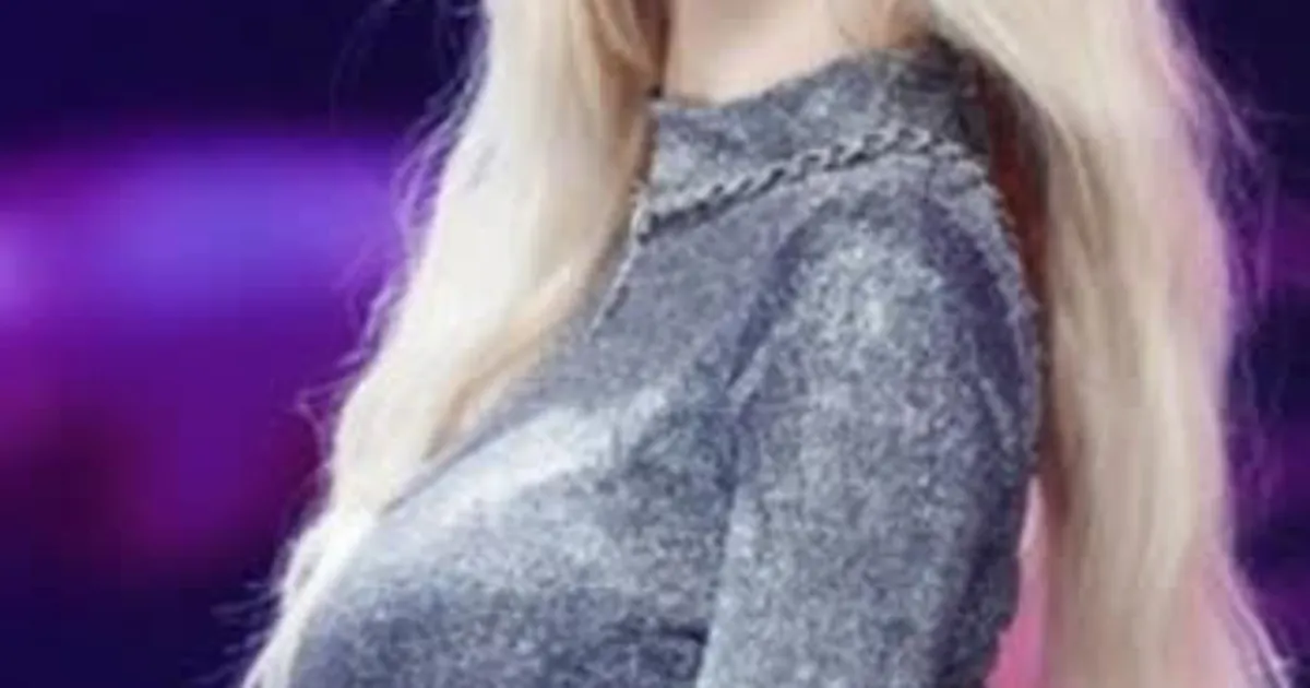 에스파 카리나 가슴 까는 언냐들