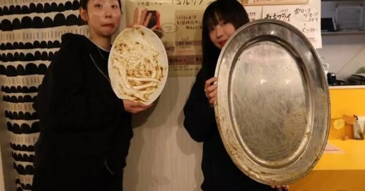 쯔양, 5㎏ 대왕 카레 모두 비웠다…'범접불가' 먹방 인증