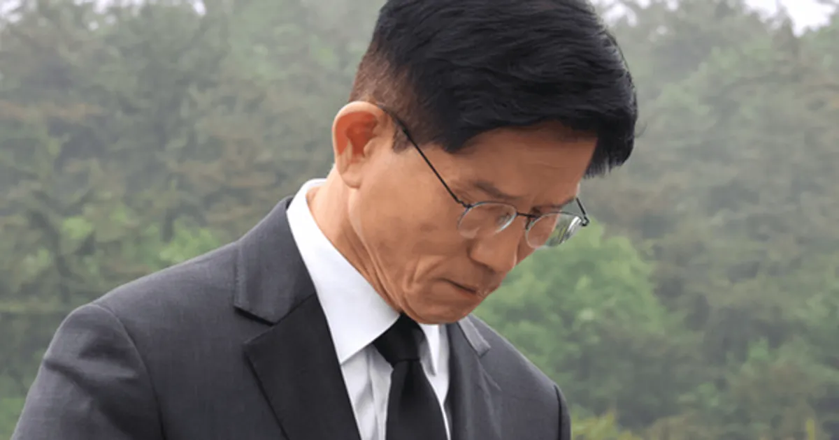 [속보] ]김문수, 암 투병 맏형 별세...국민의 힘 상임고문단 회의 참석 취소